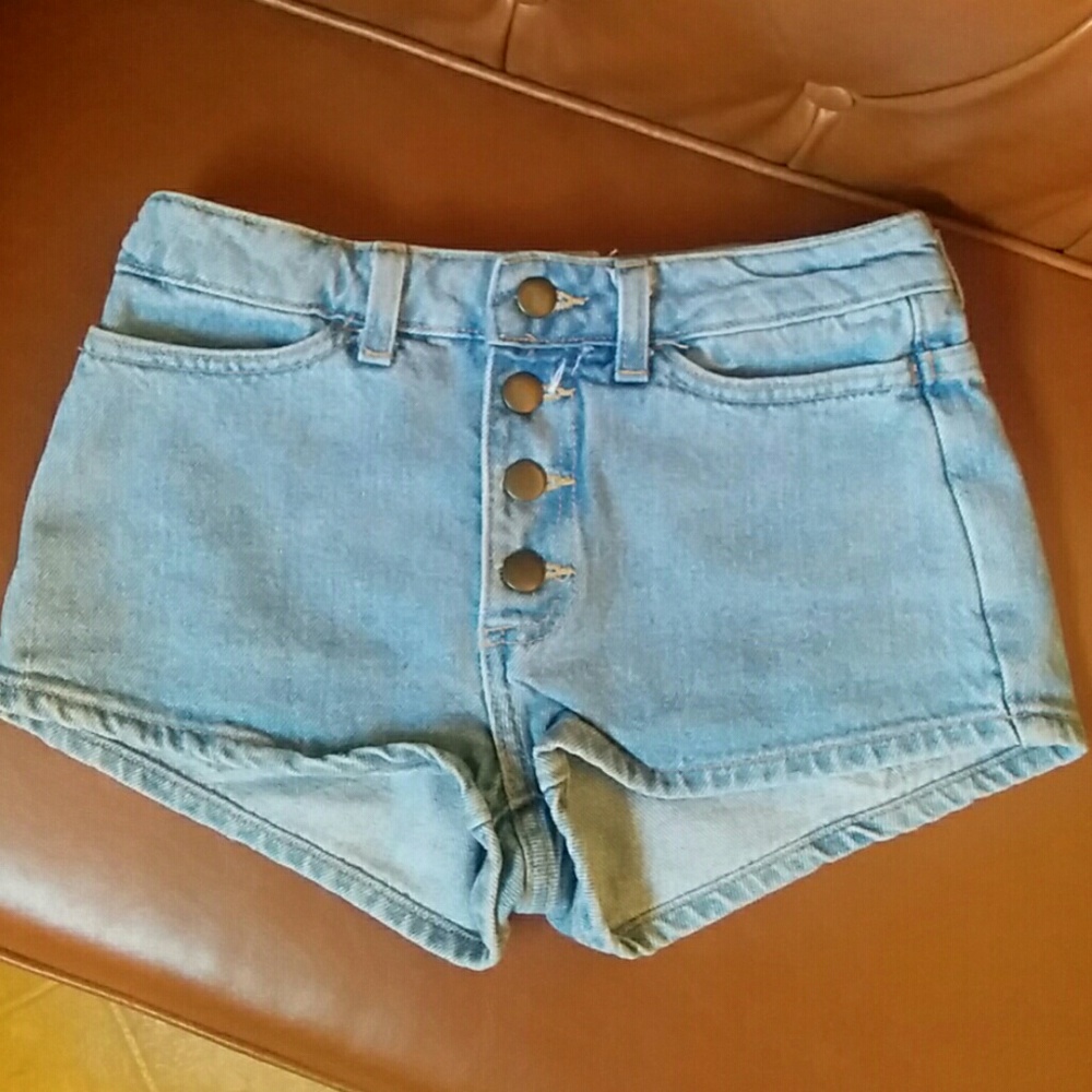 American apparel mid rise light wash denim shorts